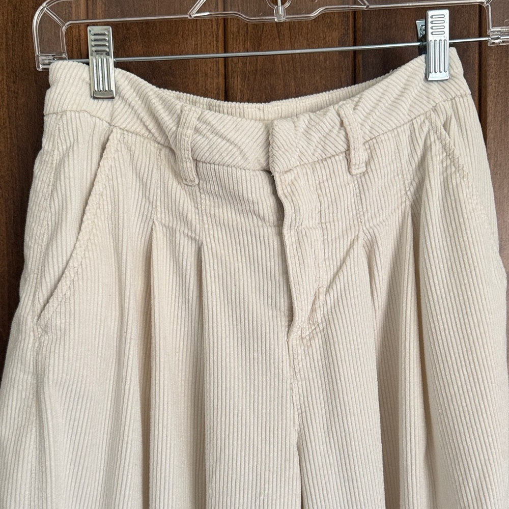 Maeve The Avery Pleated Wide-Leg Trousers: Corduroy Edition - Picture 4 of 7